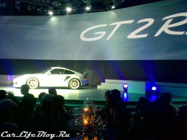 1272947745_gt-rs-26301