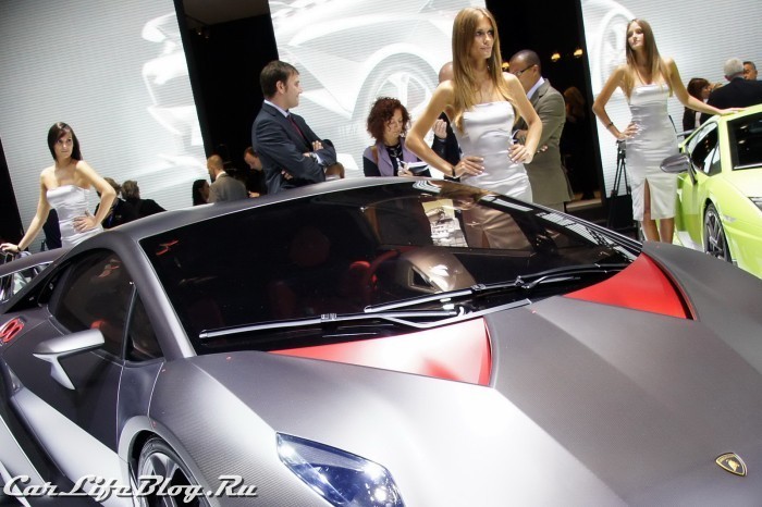paris-motor-show-models-62 paris-motor-show-models-62