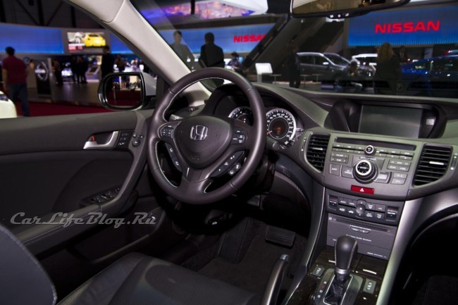 hondaaccord2011-2