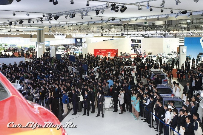 seoul-motor-show-always-brings-tens-of-thousands-of-people seoul-motor-show-always-brings-tens-of-thousands-of-people